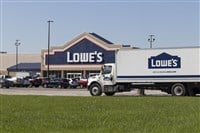 Marion - Circa October 2021: Lowe's Home Improvement Warehouse. Lowe's operates retail home improvement and appliance stores in North America.