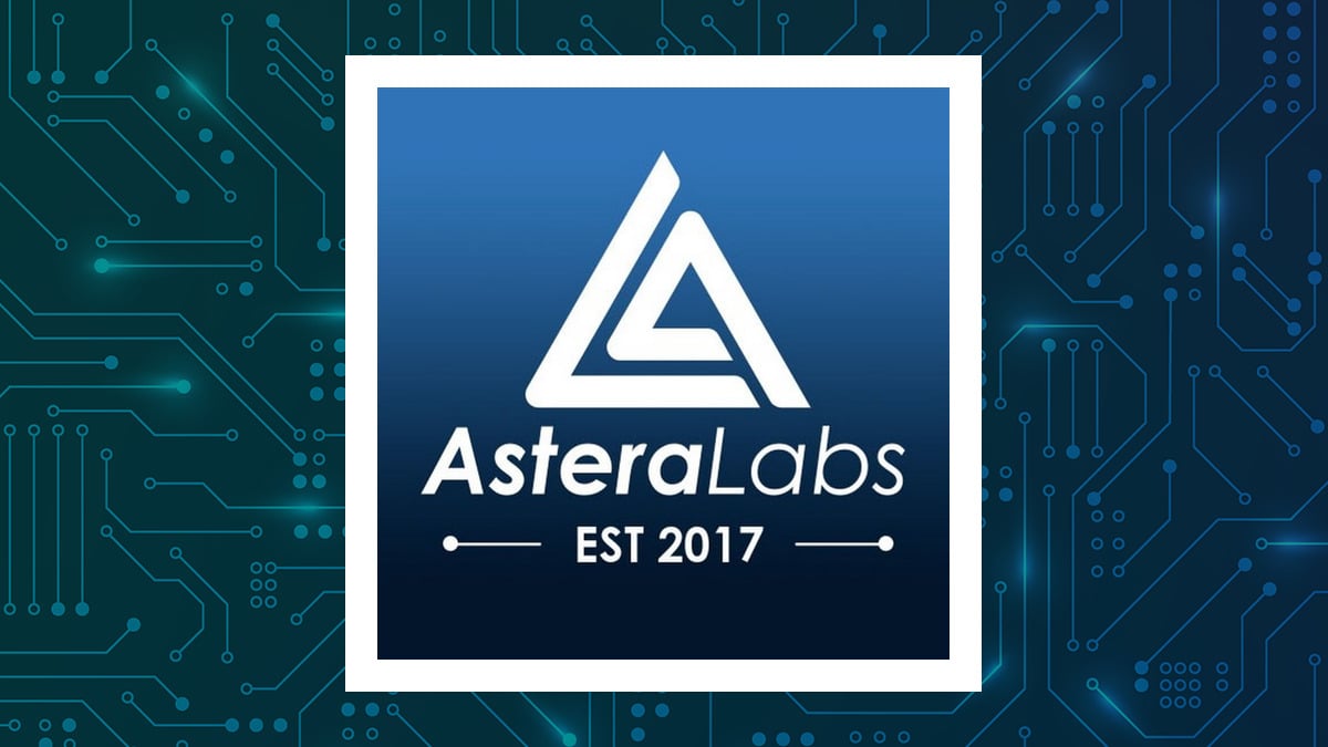 Astera Labs logo with Computer and Technology background