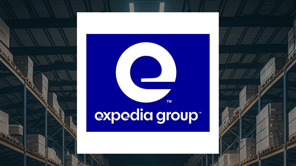 Expedia Group logo with Consumer Cyclical background