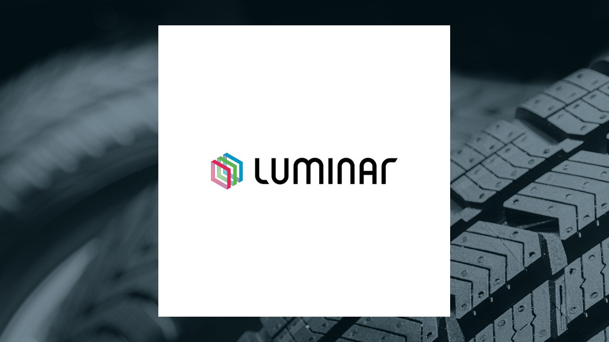 Luminar Technologies logo with Auto/Tires/Trucks background