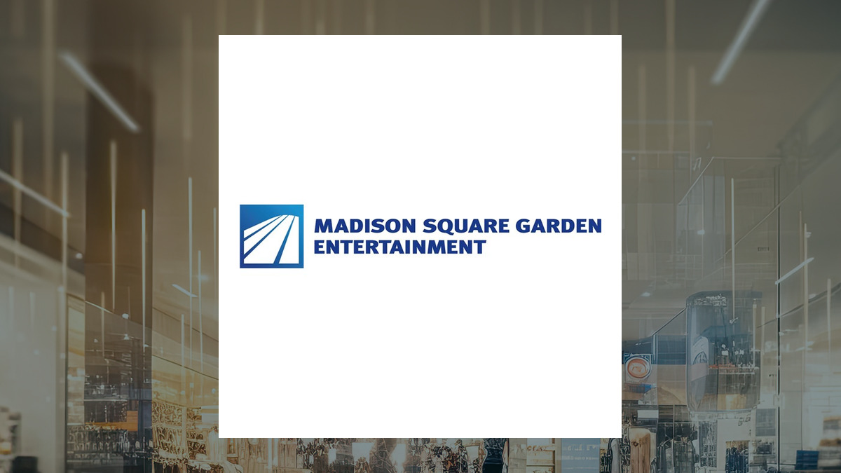 Madison Square Garden Entertainment (NYSE:MSGE) vs. Six Flags Entertainment (NYSE:SIX) Head to Head Survey