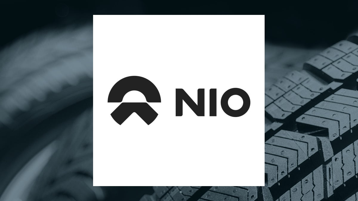 NIO logo with Auto/Tires/Trucks background