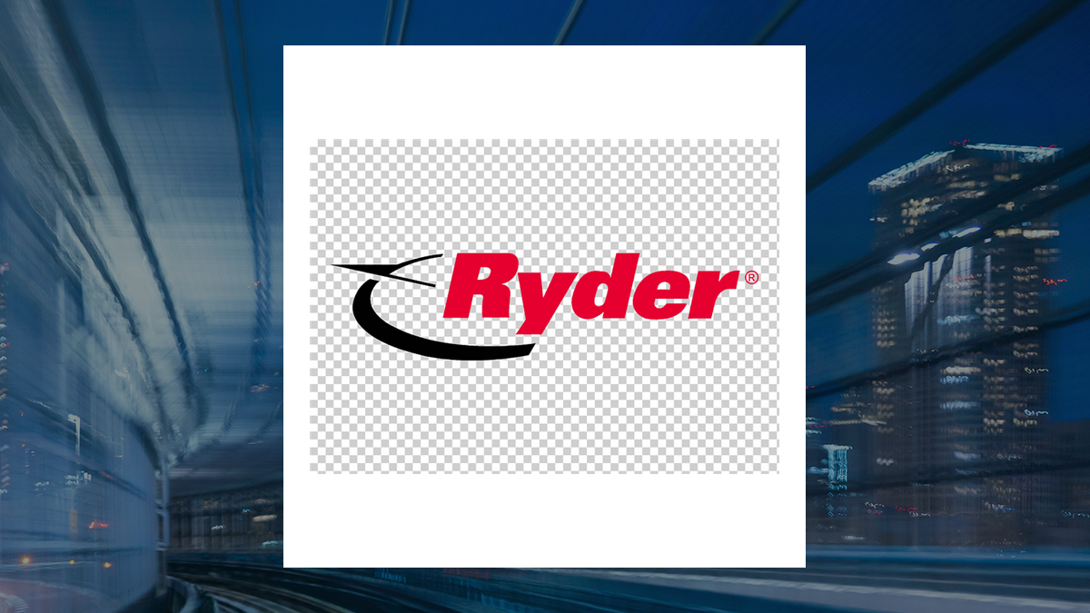 Analyzing Ryder System (NYSE:R) and Zoomcar (NASDAQ:ZCAR)