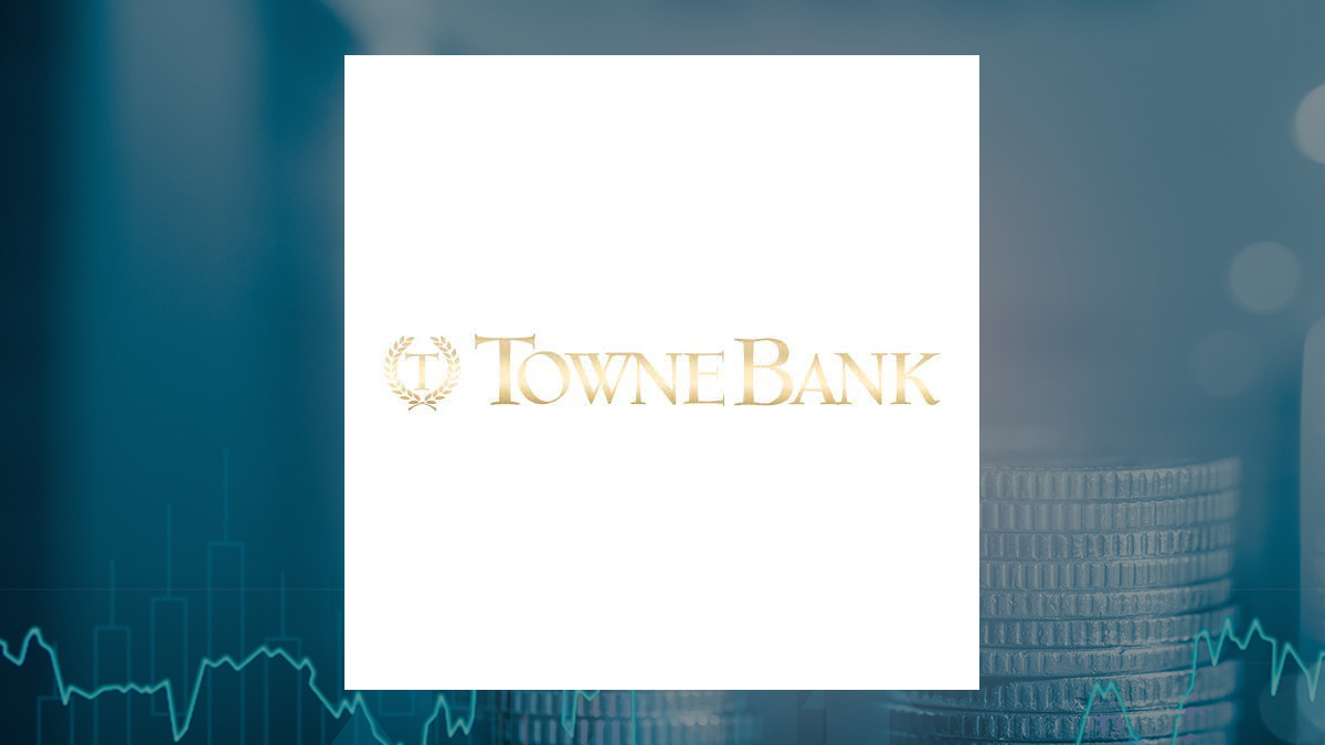 TowneBank logo with Finance background