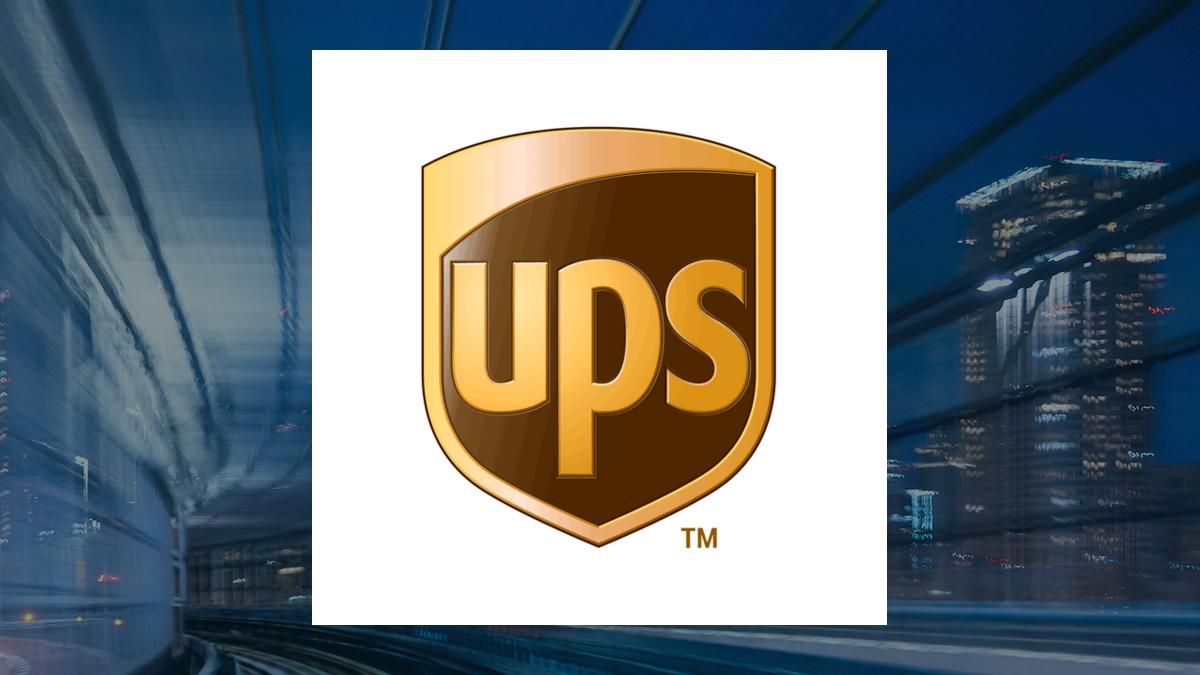 United Parcel Service, Inc. (NYSE:UPS) Stake Raised by Amica Mutual Insurance Co.